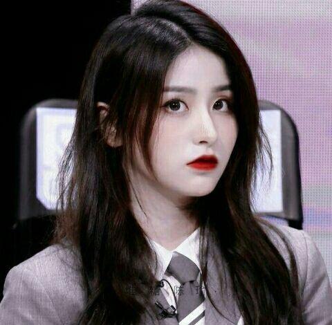 意难平娱乐吃瓜,揭秘娱乐圈那些吃瓜背后的真相  第2张